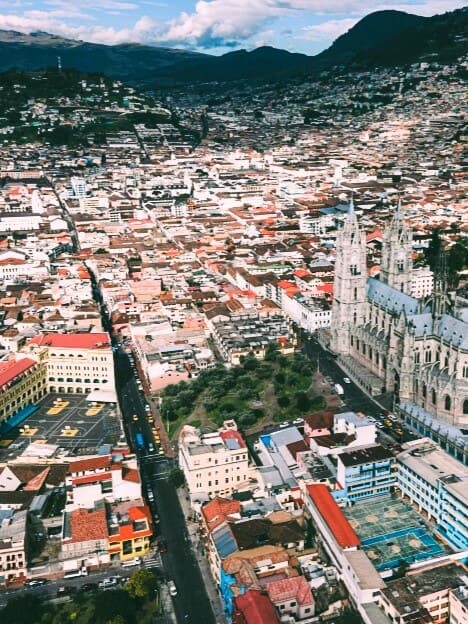 Vuelos a Quito
